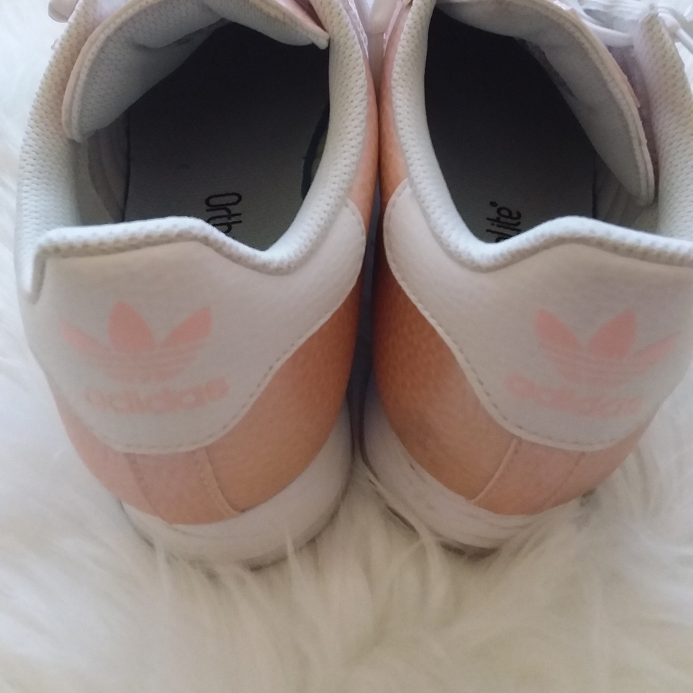 Pink gold Adidas - Picture 3 of 8